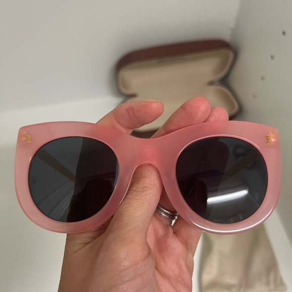 Illesteva Boca II Monochromatic Cat-Eye Sunglasses, Pink - Picture 4 of 6